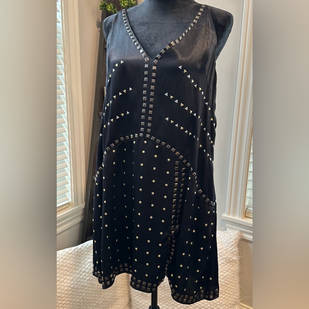 ✨NWT✨ Anthropologie Embellished Deep V Mini Dress Size M - Picture 12 of 16